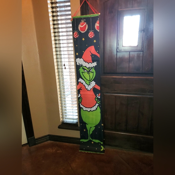 Grinch Christmas Banners - Picture 2 of 7